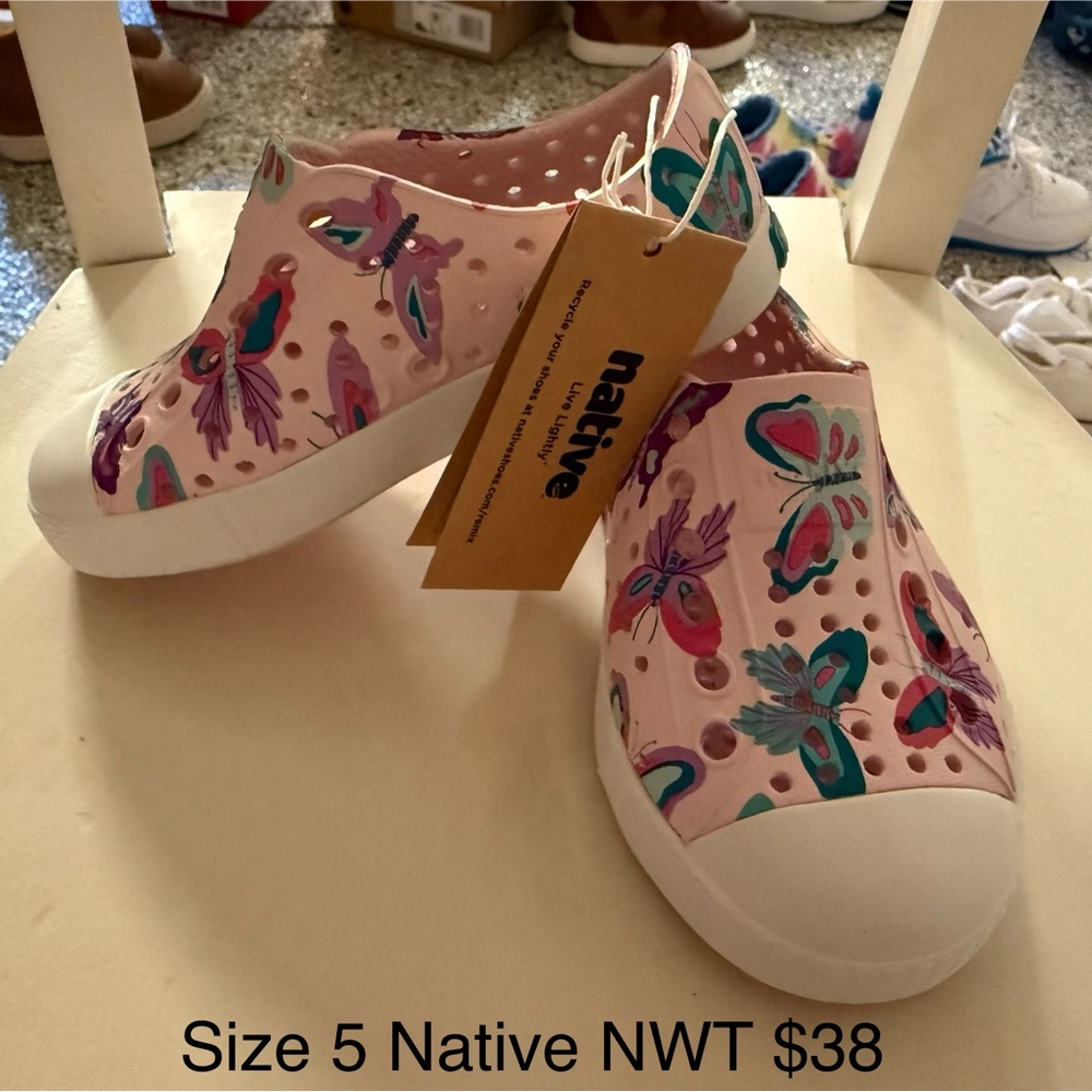 Native Jefferson Butterfly Shoes